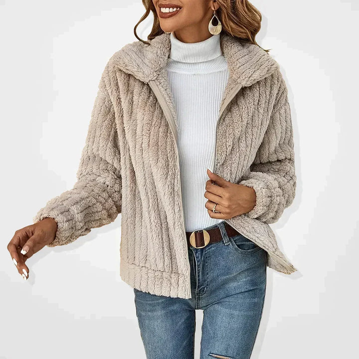 Evelyn - Casual plushy cardigan