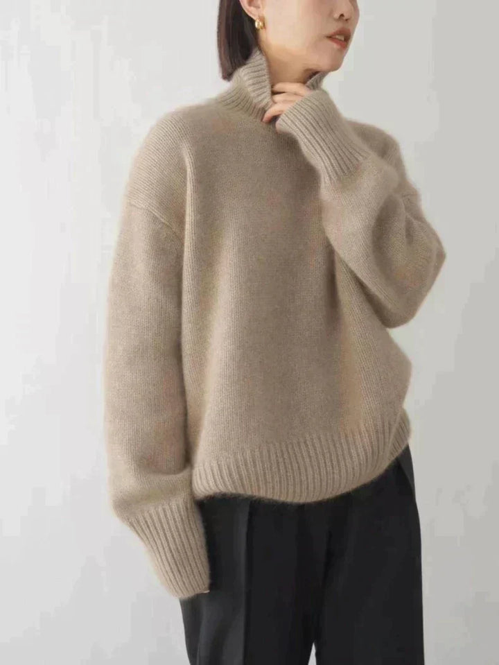 Jolie - Turtleneck comfy sweater